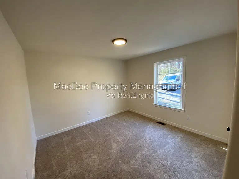 170 Forest Grove Rd — Photo 12
