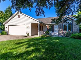 1529 Faulkner Ct, Fort Wayne, IN 46815