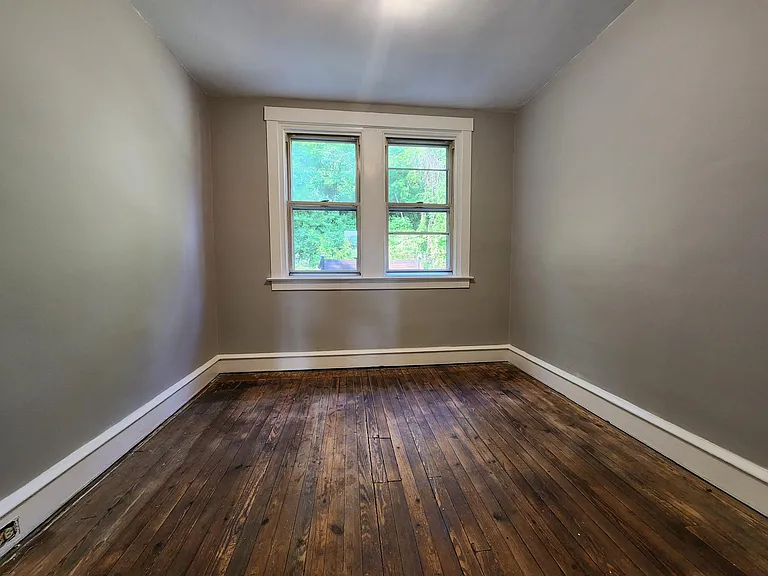 4147 Tower St — Photo 14