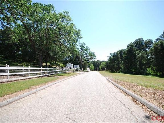 3rd image of 6910 Lomitas Road