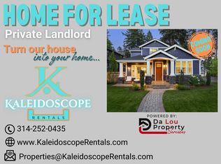 1025 S Waterford Dr, Florissant, MO 63033