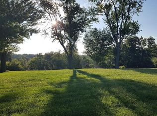 1333 Maas Rd, Quincy, IL 62305