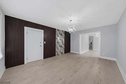 1920 S Wood Ave #1 Photo 1