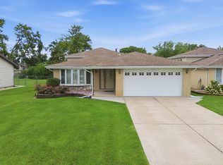 11942 S Lawler Ave, Alsip, IL 60803