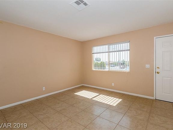 2nd image of 5119 Northridge Cir
