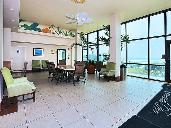 5th image of 1909 S Atlantic Ave #702