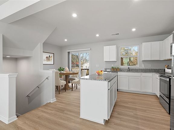 2nd image of 109 Brooklane Ct