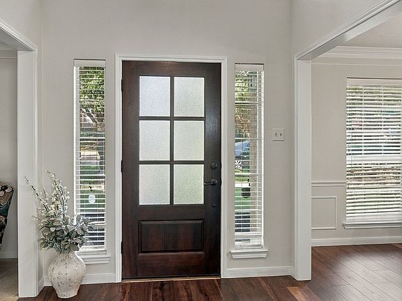 3rd image of 5305 Summer Ct