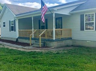 5611 King Robert Ln, Westmoreland, TN 37186