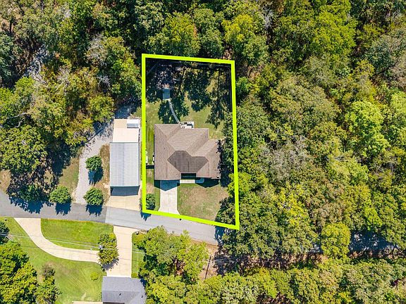 3rd image of 315 Restful Ridge Rd