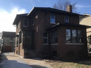 12722 Elm St, Blue Island, IL 60406