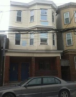 2nd image of 299 Sumner St