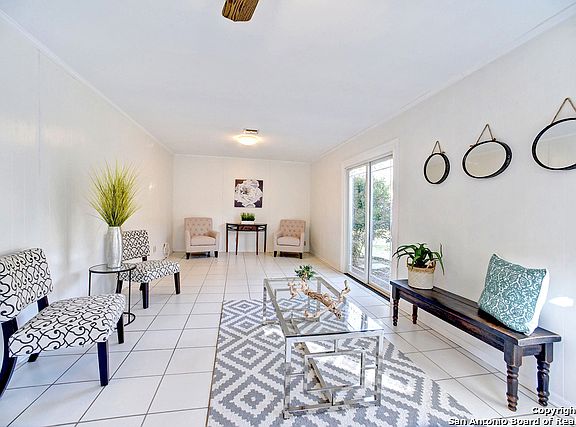3rd image of 7410 Quail Run Dr