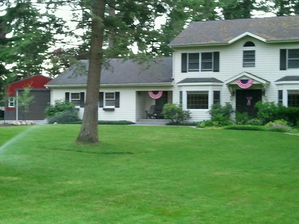 1st image of 9845 N Circle Dr