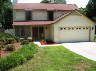 5399 Kelleys Mill Cir, Stone Mountain, GA 30088