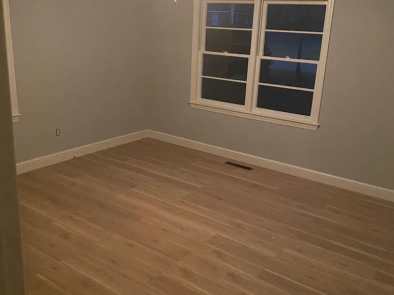 814 Poplar Dr — Photo 5