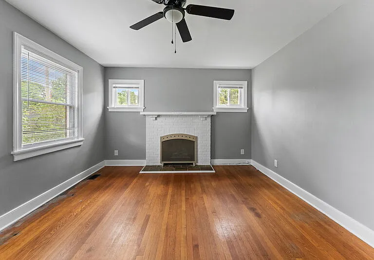 2501 Williams St — Photo 11