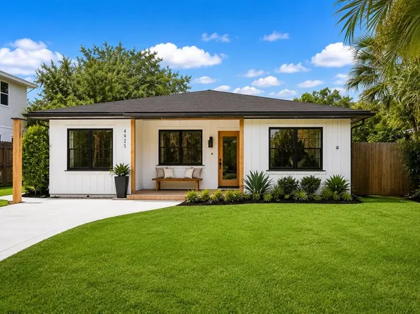 4925 Remington Dr, Sarasota, FL 34234