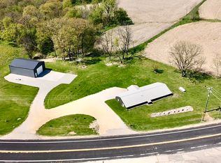 8295 Highway 133, Cassville, WI 53806