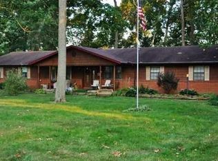 1909 Shaggy Bark Rd, Troy, OH 45373