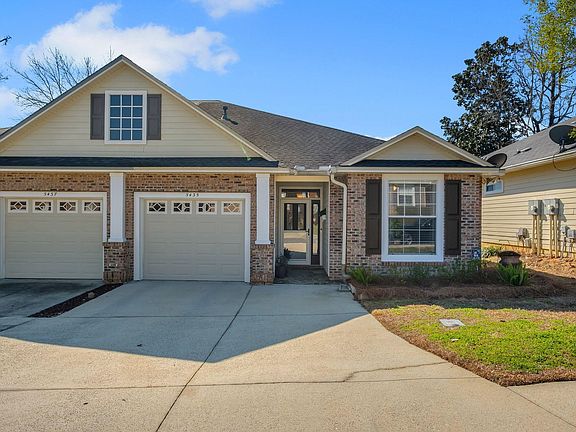 2nd image of 5435 Hampton Hill Cir
