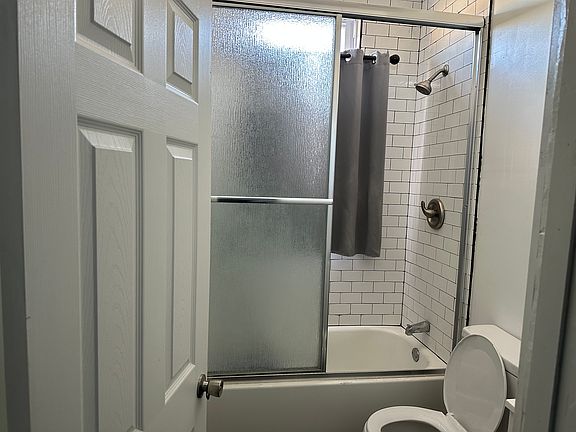 5th image of 317 S 52nd St #1