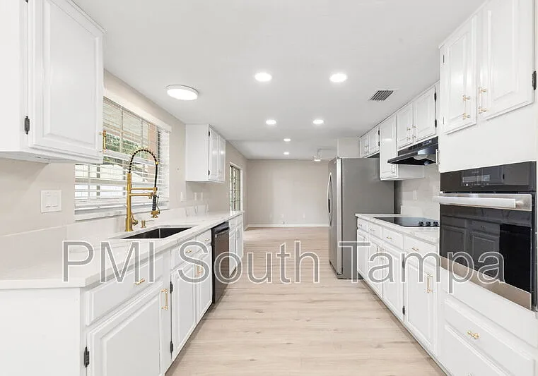 3110 W Villa Rosa St — Photo 6