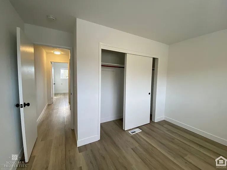 534-536 Joaquin Dr — Photo 18