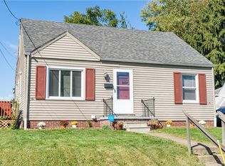 2703 Gilbert Ave NE, Canton, OH 44705