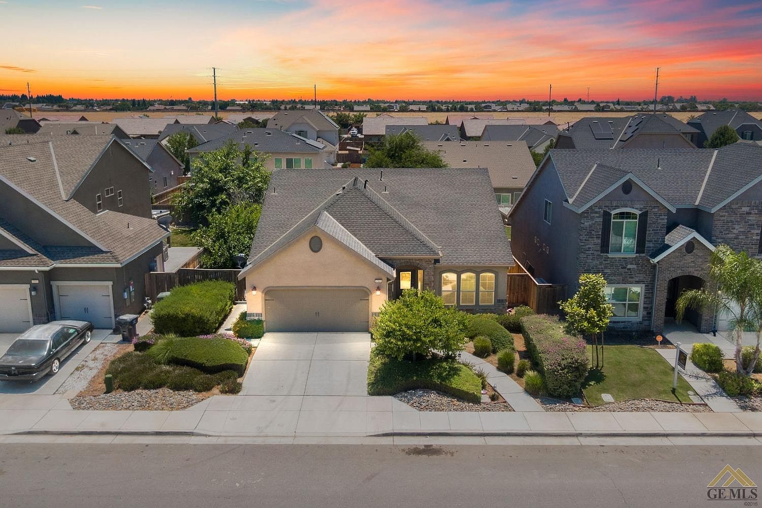 9305 Red Pine Dr, Shafter, CA 93263 MLS 202306247 Zillow
