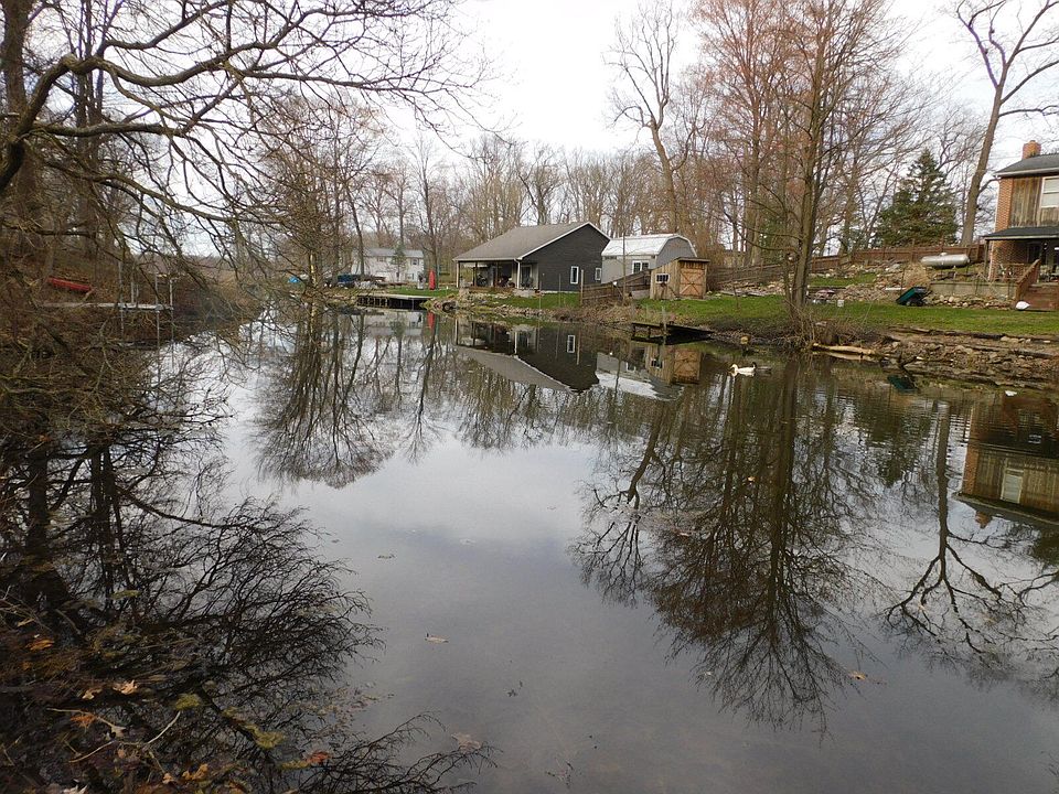 7841 Topinabee Dr, Montgomery, MI 49255 Zillow