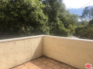 2301 Beverly Glen Pl APT 2, Los Angeles, CA 90077