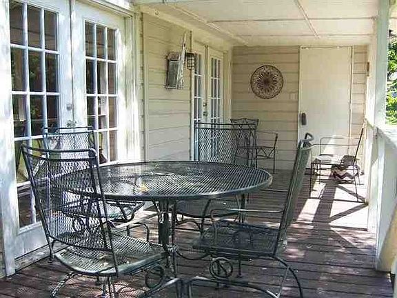 5th image of 61 Saul Ln