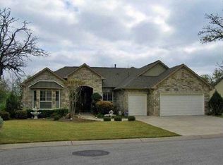 102 Silver Bell Cir, Georgetown, TX 78633