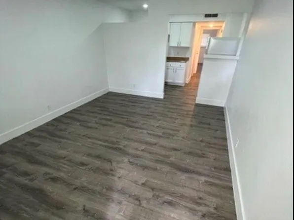 (undisclosed Address), Hollywood, FL 33020