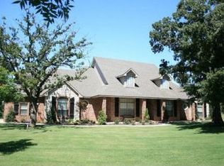 759 Liveoak Ln, Blanchard, OK 73010