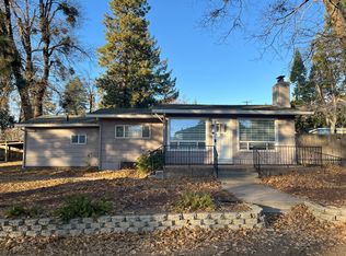 112 Sheldon Ave, Mount Shasta, CA 96067