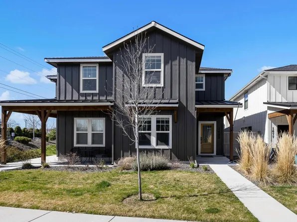1685 E Cutgrass Ln, Eagle, ID 83616