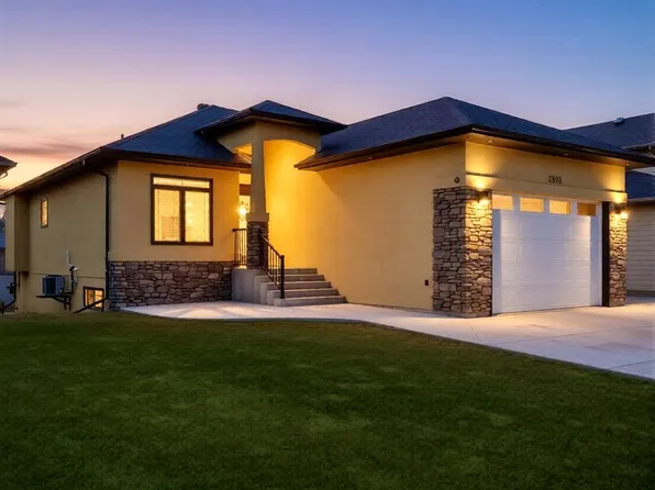 2922 Lakeview DRIVE, Prince Albert, SK S6W 0A4