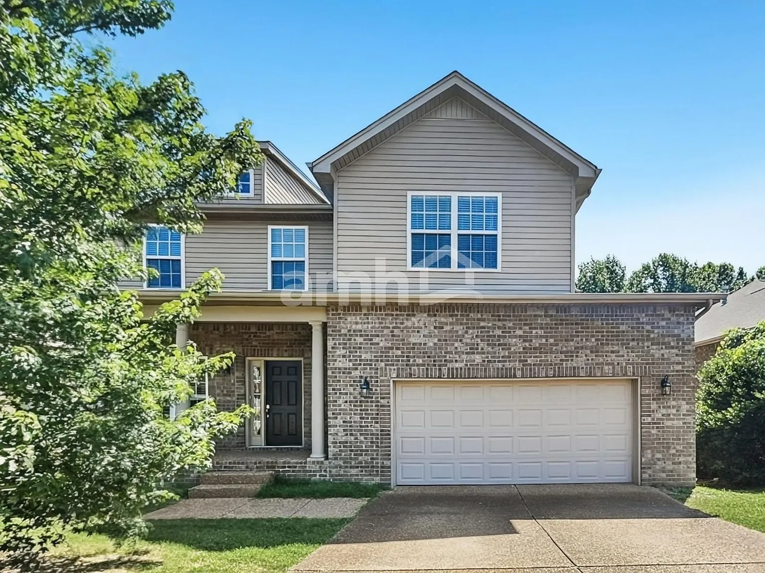 4 bed, 2.5 bath, 2210 sqft, $2,455 — Photo 1