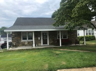 9205 Horatio Rd, Philadelphia, PA 19114