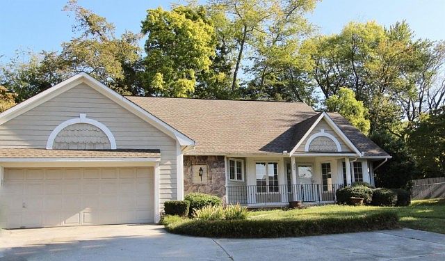 1st image of 206 Buckingham Dr