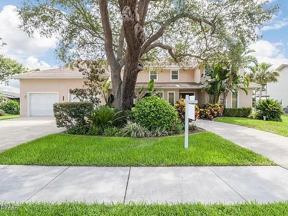 2nd image of 1647 Riverside Dr