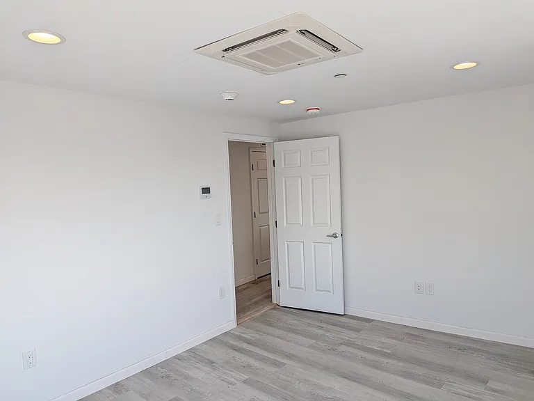 51 Main St #1 — Photo 13