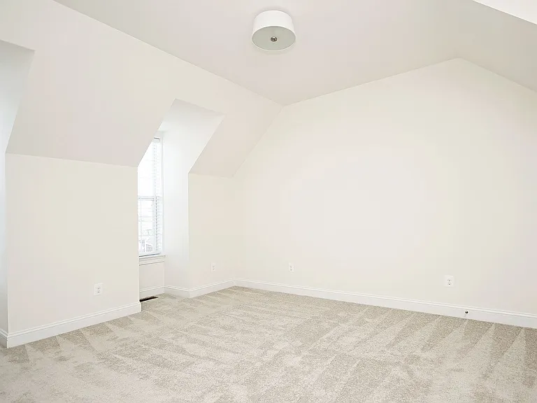 665 Wheatfield Ct — Photo 10