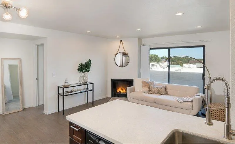 3760 Sawtelle Blvd — Photo 3