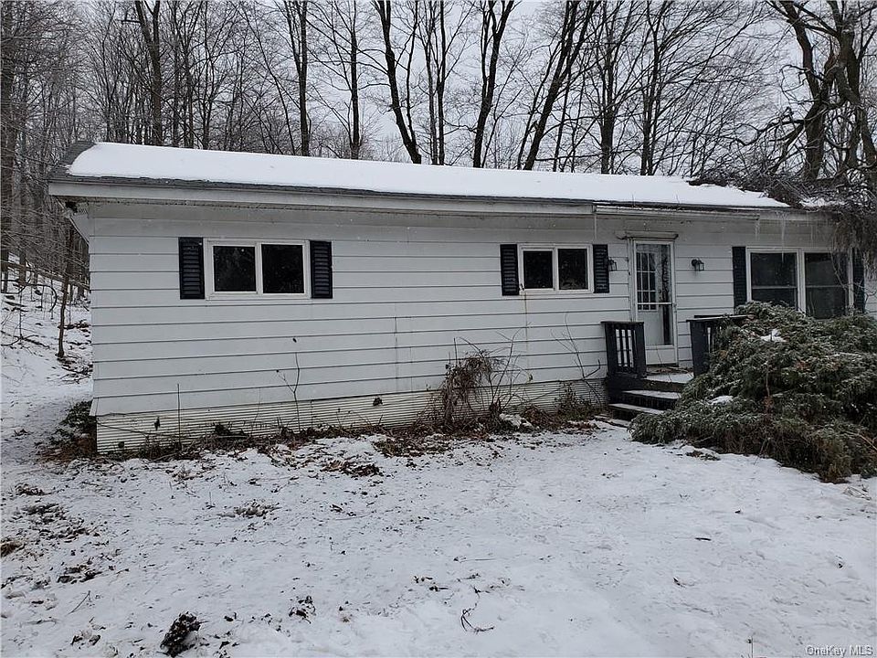 2nd image of 27 Horton Rd