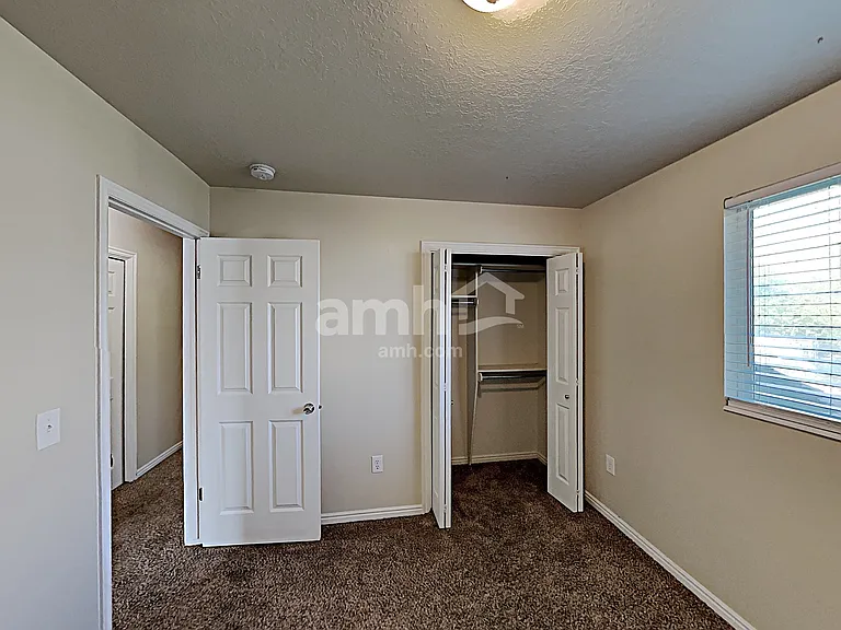 2056 N 850 W — Photo 23