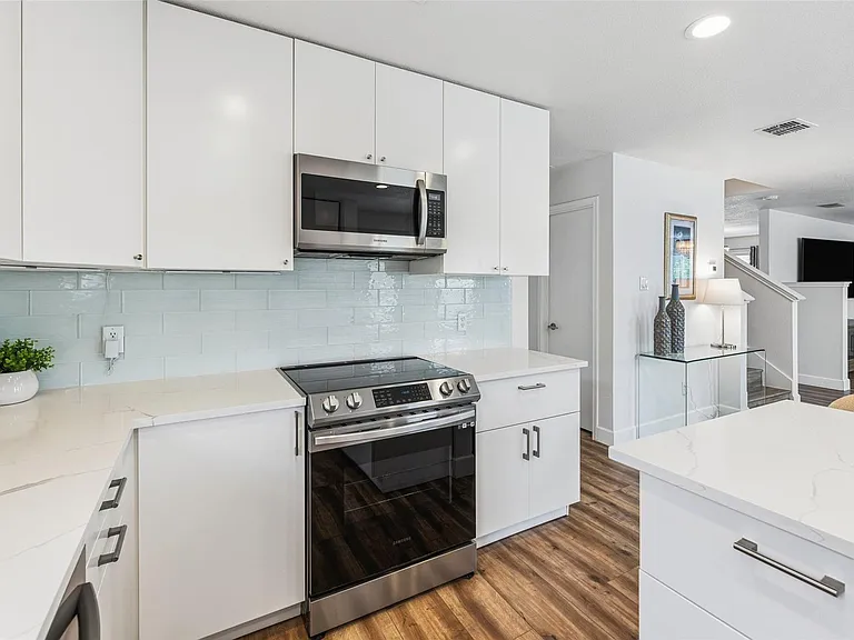 1653 Knight Trl — Photo 16