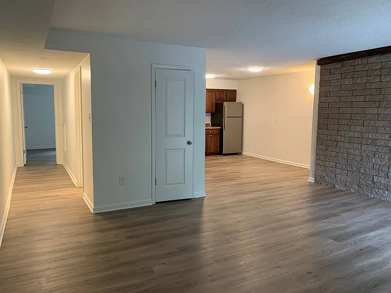 1552 Helderberg Ave #15 — Photo 6